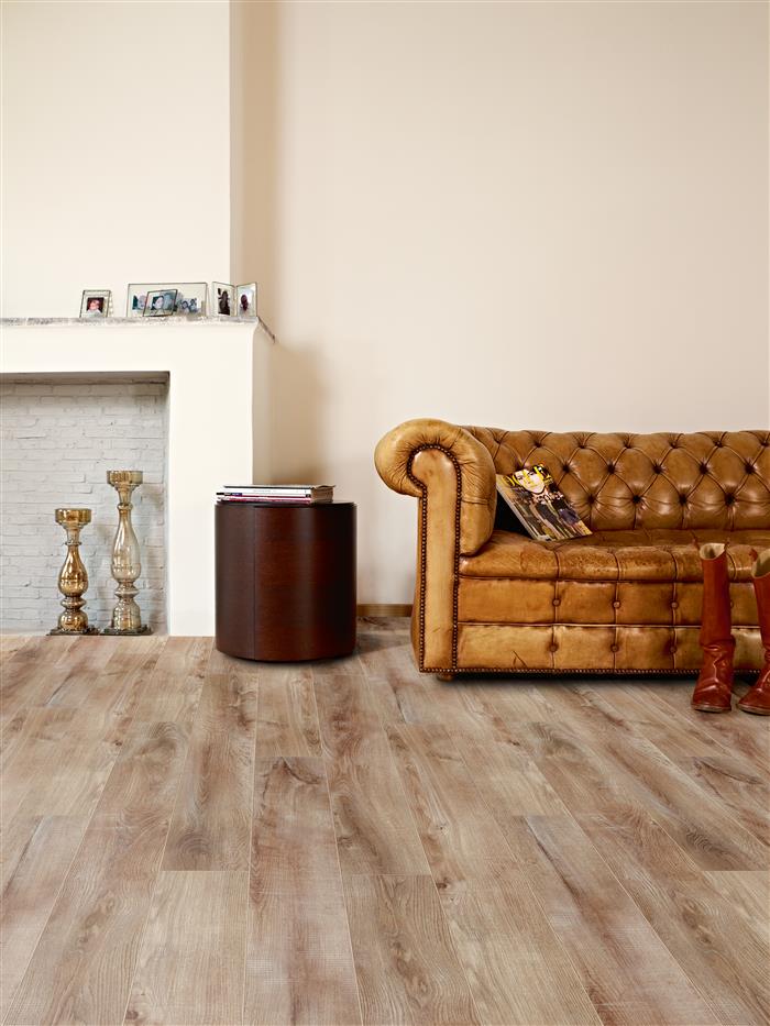 Hardwood Flooring Alternatives: Vinyl Plank & Laminate at Carpet Superstores Saskatoon